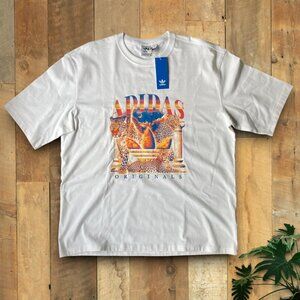 🧡❤️NWT ADIDAS ORIGINAL TSHIRT LEOPARD BOYFRIEND FIT WOMENS SIZE M MEDIUM